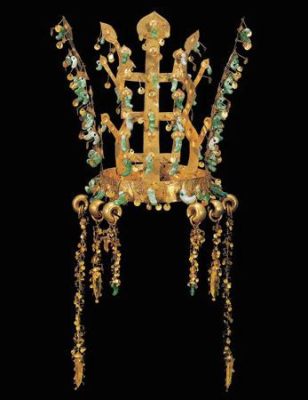 Gold Crown! Exploring the Intersection of Royalty and the Cosmos in an Ancient Korean Artifact